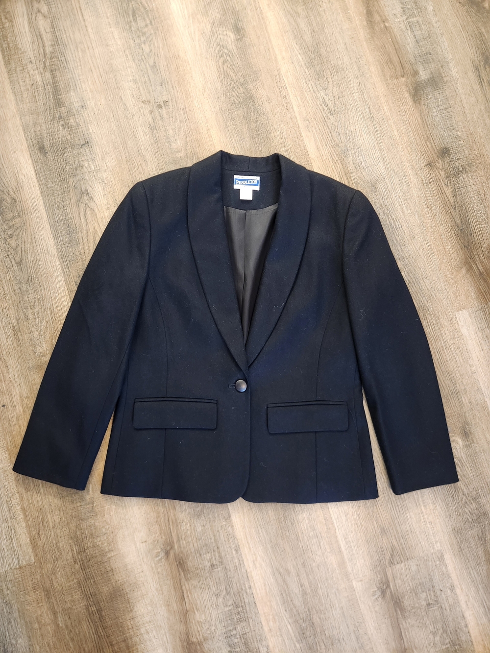 Pendleton Women’s Black 100% Wool One-Button Shawl Lapel Blazer Size 8